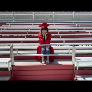 Meet your Posher, Hailey